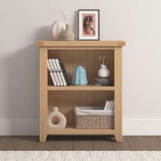 Seconique Windsor Natural Oak Low Bookcase (Fully Assembled) in Light Oak