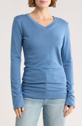 Go Couture V-Neck Long Sleeve T-Shirt in Lyons Blue at Nordstrom Rack, Size X-Large