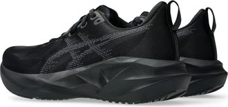 Asics NOVABLAST 5 mit Engineered Jacquard Mesh-Obermaterial, mit FF BLAST MAX Foam