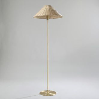 Maisons du monde L&aacute;mpara de pie de acero dorado y pantalla c&oacute;nica de rat&aacute;n, 156 cm