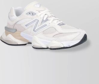 New Balance low-top sneakers