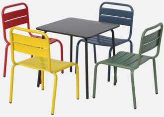 Sweeek Mesa De Jard&iacute;n Infantil Con 4 Asientos Multicolor