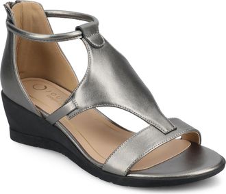 Journee Collection Women & apos;s Trayle Medium and Wide Width Wedge Sandals