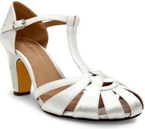 Chelsea Crew Sergi T-Strap Pump in Ivory at Nordstrom Rack, Size 10