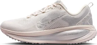 Nike Womens Vomero 18 SE Road Running Shoes in Grey | IM8330-001