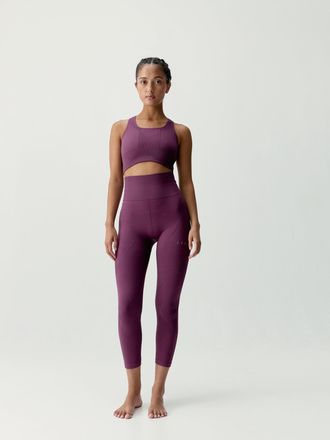 Born Living Yoga Top Ambra Beet Plant