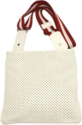 Bally Leather Shoulder Bag (Pre-Owned)