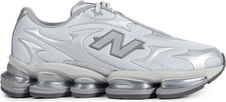 New Balance 2000 Sneakers