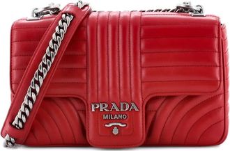 Prada Chain Flap Shoulder Bag Diagramme Quilted Leather Medium crossbody bag - Rood