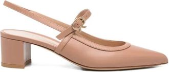 Gianvito Rossi Allette Calf Leather Low Heel Pump - Dames - Pumps - Beige - 37 1/2 EU - Leer - Schoenen