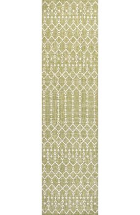 Jonathan Y Designs Ourika Moroccan Geometric Textured Weave Indoor/Outdoor Area Rug in Light Green/cream at Nordstrom, Size 5Ft 0In X 8Ft 0In