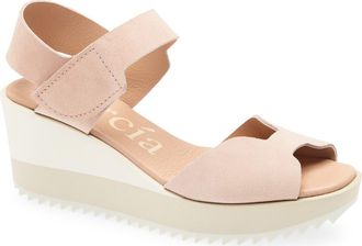 Pedro Garcia Fama Platform Wedge Sandal in Shell Castoro at Nordstrom Rack, Size 10Us / 40Eu