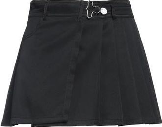 Moschino PARTES DE ABAJO - Pantalones cortos y bermudas en YOOX.COM