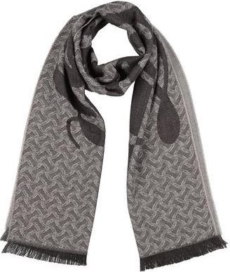 Drumohr ACCESSOIRES - Schals auf YOOX.COM