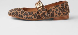 Django & Juliette Womens Pelisk Suede Flat Shoes In Camel Leopard