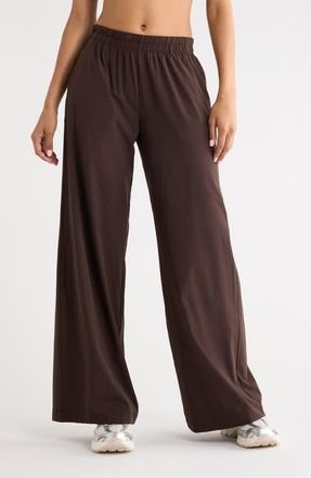 Zella Atlas Wide Leg Pants in Brown Mole at Nordstrom, Size X-Small