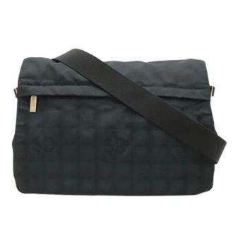 Chanel Pre-owned Cross Body Bags, unisex, Black, Size: ONE SIZE Pre-owned New Travel Line Shoulder Bag