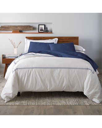 Ella Jayne Home Discontinued Luxury Down Comforter & Duvet Cover 4-Piece Bundle: White Down Comforter, Satin Stitch Duvet Cover