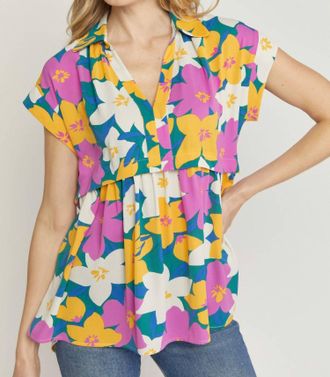 Entro Floral Print V-Neck Top In Orchid
