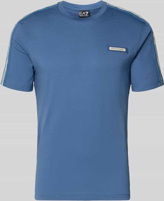 Emporio Armani T-Shirt mit Label-Patch und Rundhalsausschnitt in Sky, Gr&ouml;&szlig;e XXXL