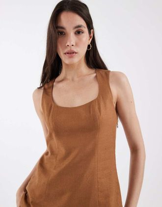 Asos Dolce Vita - Top sartoriale in twill misto lino color caramello-Marrone