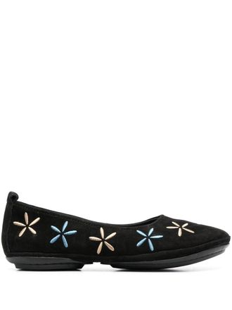 Camper Nina floral-embroidered ballerina shoes - Black