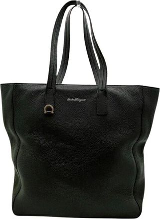 Ferragamo Pre-owned Tote Bags, female, Black, Size: ONE SIZE Pre-owned Tote Bag with Shoulder Straps Versatile Handbag