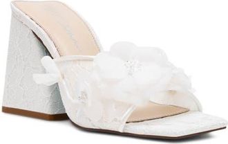 Betsey Johnson Heath Slide Sandal in Ivory at Nordstrom, Size 9.5