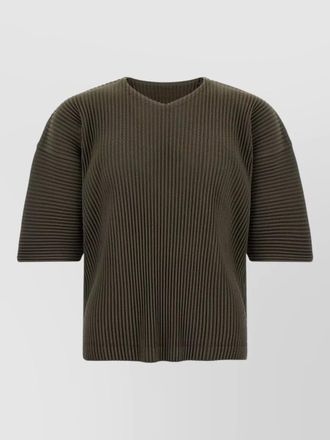Homme Pliss&eacute; Issey Miyake pleated v-neck short-sleeve t-shirt