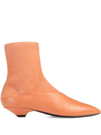 Sergio Rossi Beak pointed-toe boots - Oranje