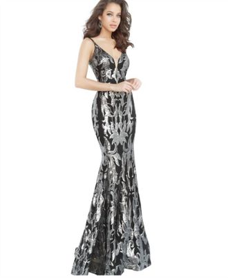Jovani Plunging Neckline Fitted Dress In Black