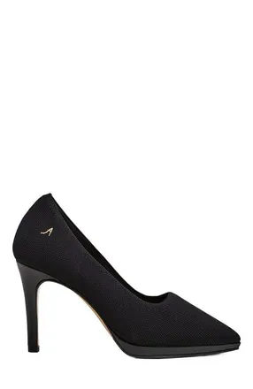 Stinaa.J Felicia Orthopedic Expandable 3.5-in Pumps in Expandable Black at Nordstrom, Size 39.5