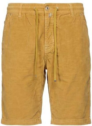 Jacob Cohen BOTTOMWEAR - Shorts & Bermuda Shorts sur YOOX.COM