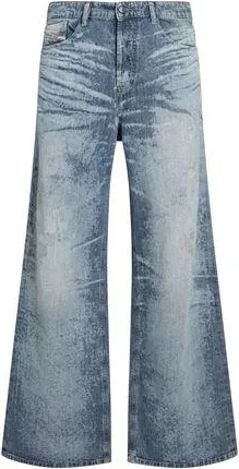 Diesel BOTTOMWEAR - Pantaloni jeans su YOOX.COM