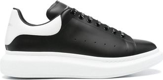 Alexander McQueen OVERSIZED SOLE SNEAKERS Size: 45, colour: BLACK