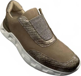 Vaneli Women Alysia Slip-On Sneaker In Cinder Nabuk Combo