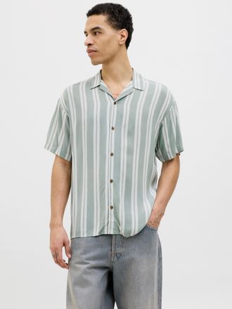 Jack & Jones Kurzarmhemd JACK & JONES JJEJEFF STRIPE RESORT SHIRT SS SN, Herren, Gr. M, N-Gr, gr&uuml;n (iceberg gr&uuml;n), Web, Obermaterial: 100% Viskose, gestreift, rela