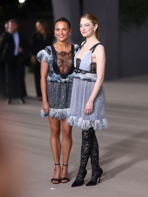 scarpe che allungano le gambe