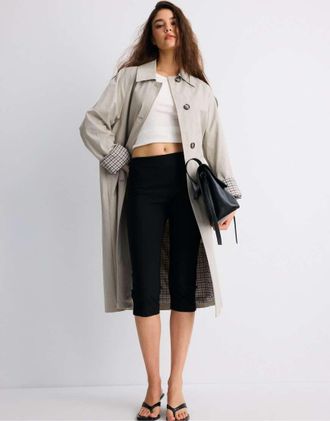 Stradivarius trench lungo foderato a quadri beige-Neutro