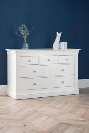 Julian Bowen Clermont 7 Drawer Chest (4+3) in White