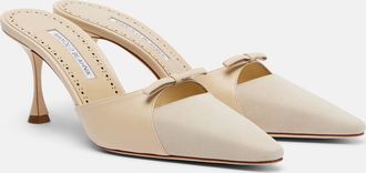 Manolo Blahnik Mules Tapidpla de piel y ante