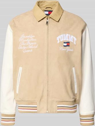 Tommy Jeans Relaxed Fit College-Jacke aus echtem Leder in Beige, Gr&ouml;&szlig;e XXL