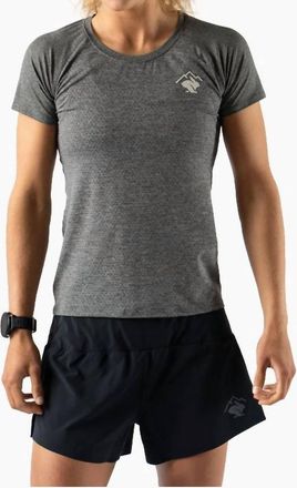 Rabbit Womens Ez Perf Short Sleeve Trail Tee In Charcoal
