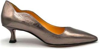 Mara Bini D&eacute;collet&eacute; con scollo asimmetrico - Dames - Pumps - Oranje - 39 EU - Leer - Schoenen