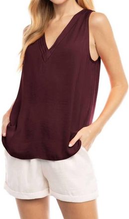 Naked Zebra Womens Tank Top In Sangria