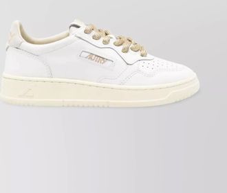Autry low top medalist sneakers