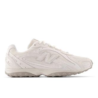 New Balance Unisex 204L en Gris/Beige, Talla 37.5
