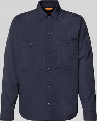 Boss Orange by Hugo Boss BOSS Orange Regular Fit Hemdjacke mit Brusttaschen Modell Locky in Dunkelblau, Gr&ouml;&szlig;e L