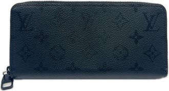 Louis Vuitton Monogram Black Coated Canvas Long Wallet (Bi-Fold) (Pre-Owned)