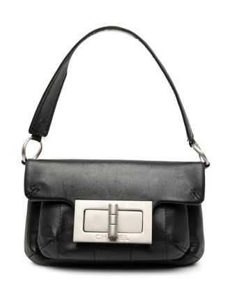 Chanel 2003-2004 Mini Calfskin Giant Mademoiselle Turnlock Flap handbag - Zwart